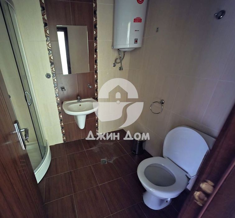 Тристаен апартамент в к-с „Аполон 3“, с. Равда