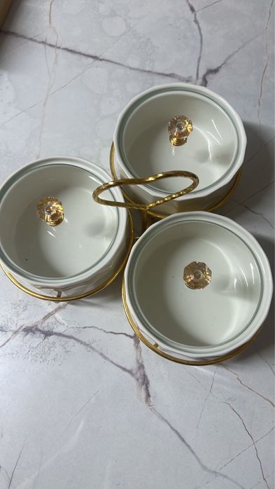 Продам посуду разные в коробках новые