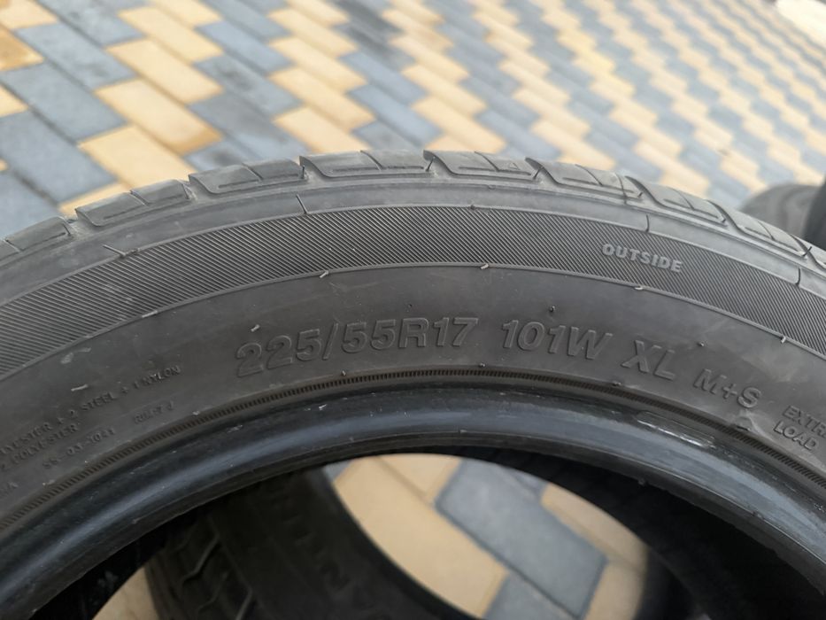 Комплект шин 225/55 R17