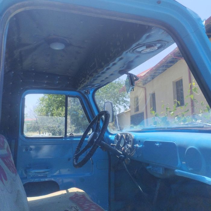 Yuk mashinasi (Samosval)