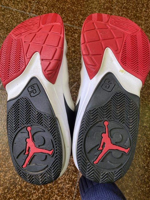 Nike Air Jordan Aura 3