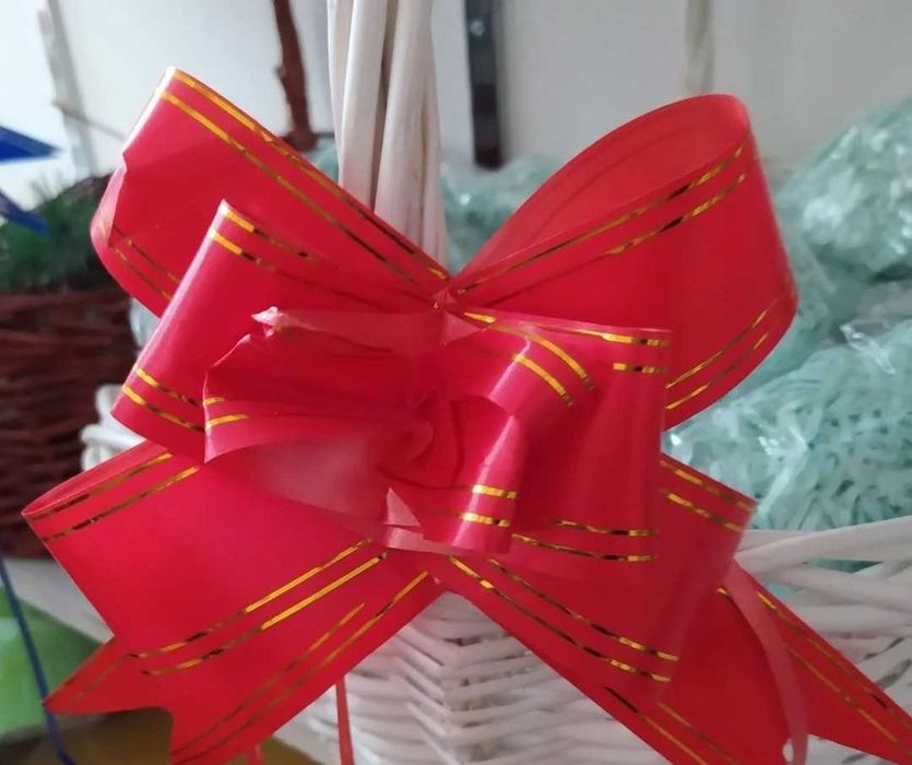 Упаковочная слюда. Оберточная упаковка. Прозрачная пленка для корзин.