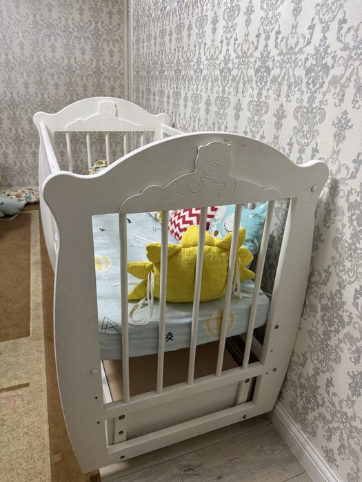 Манеж детский    ,