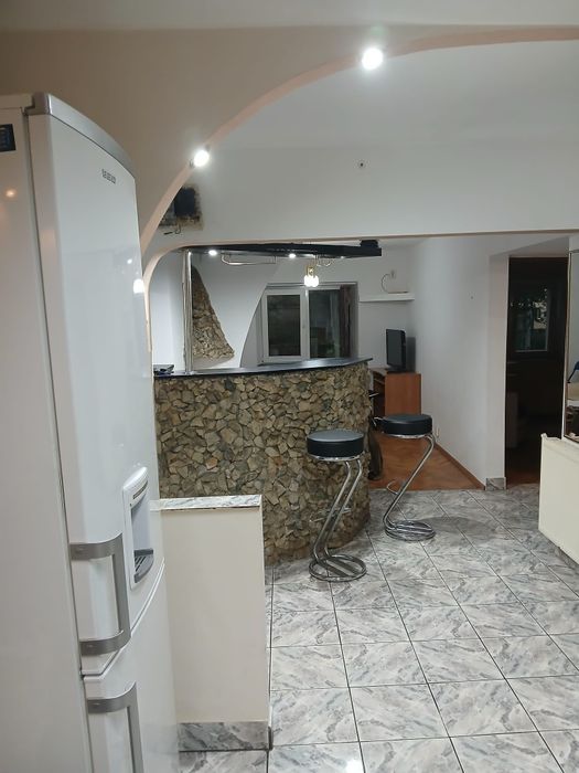 PF dau in chirie ap 2 dormitoare str Pasteur, Zorilor