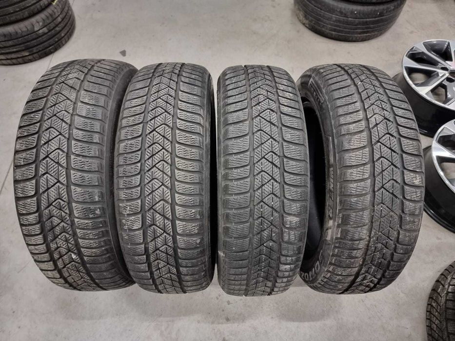 4 Anvelope IARNA 205.60.17 'Pirelli' [dot 2020] ; stare foarte buna