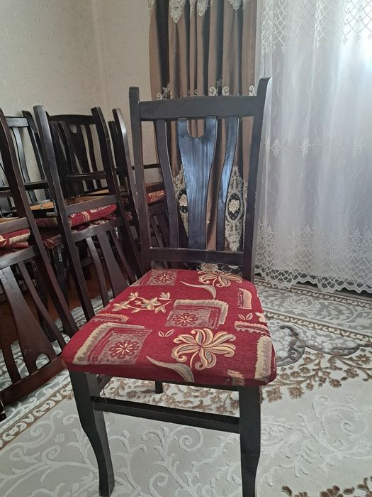 20 дана  агаш стул сатылады