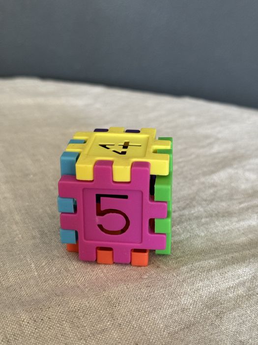 Конструктор куб с цыфрами