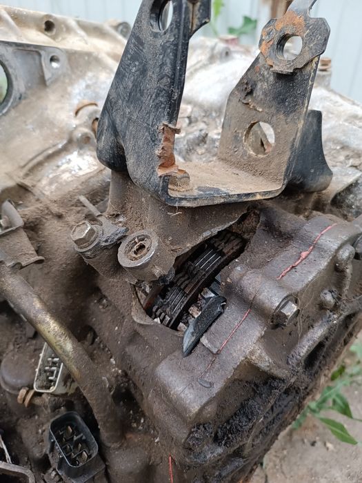 Запчасти Тойота Ипсум 4 ВД АСМ 26