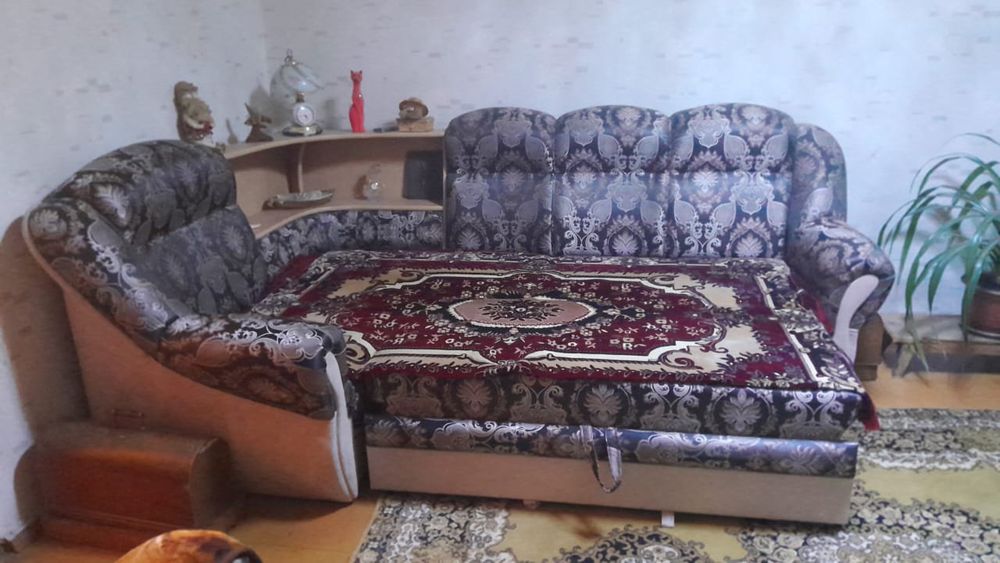 Мягкий угловой диван