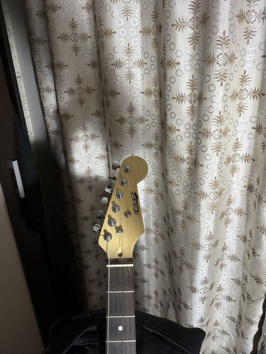 Продам электрогитару stratocaster Homage