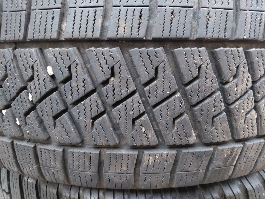 195/60/16C  Lassa 4бр.гуми