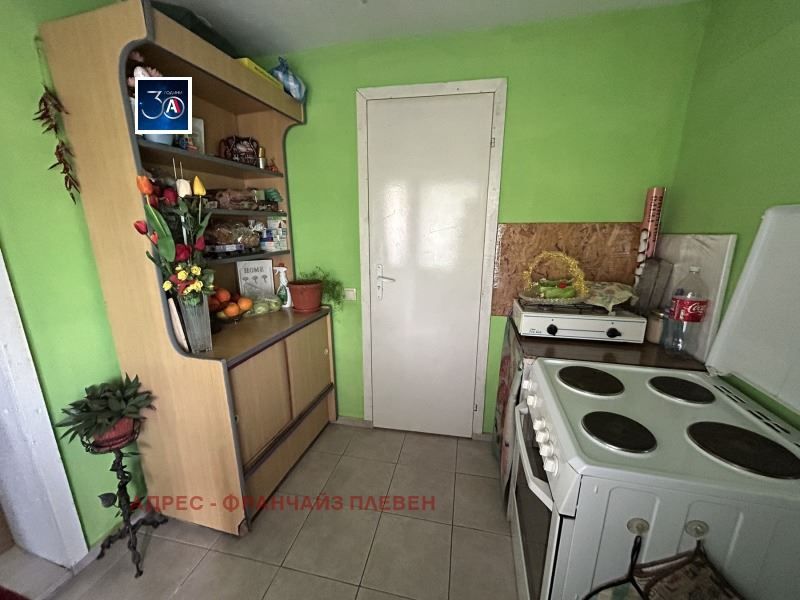 Продава се Къща в с. Горни Вадин, Област Враца - 60 кв.м за 425 €/кв.м - Снимка #10