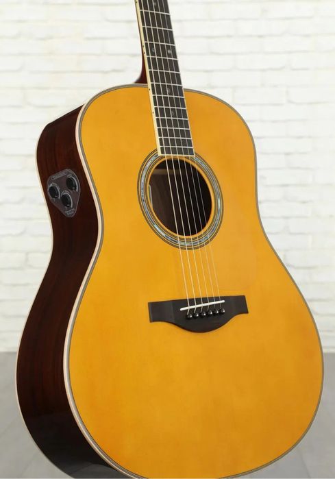 Электроакустическая гитара Yamaha LL-TA