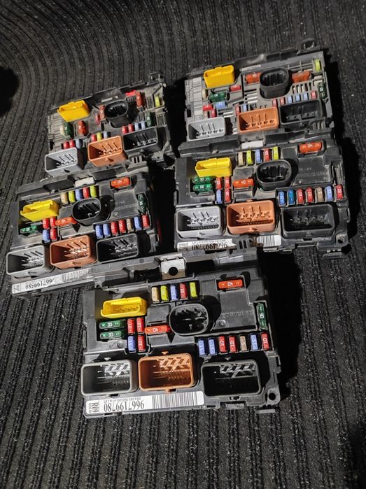 BSM модул  БСМ модули Peugeot Citroen L08 / R05/ R07/ R09 Delphi modul