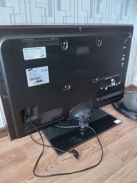 Телевизор Samsunq UE 32C5000