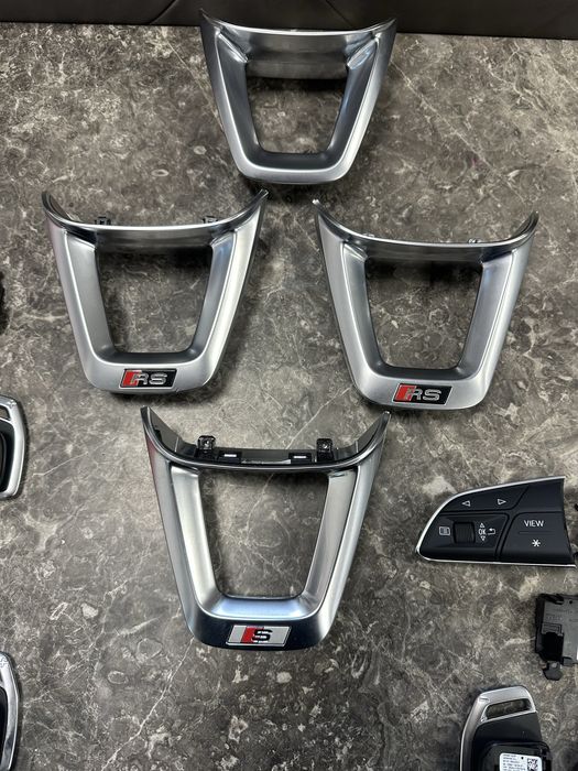 Audi S line RS лайсни волан волани