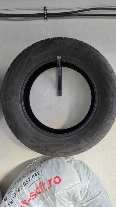 Anvelope de vară Continental 215/65/r17 V XL