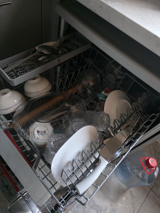 Посудомойка BOSCH
