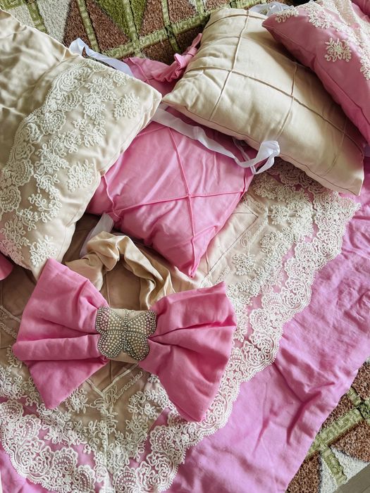 Бортики на кроватку набор