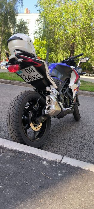 Продам мотоцикл спортивный