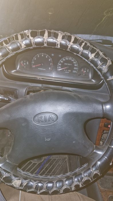 Продам машину kia credos 2