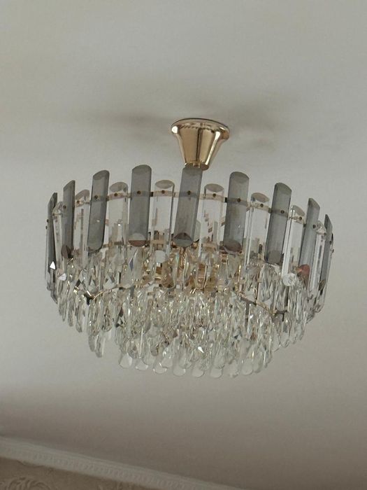 Люстры в отличном состоянии