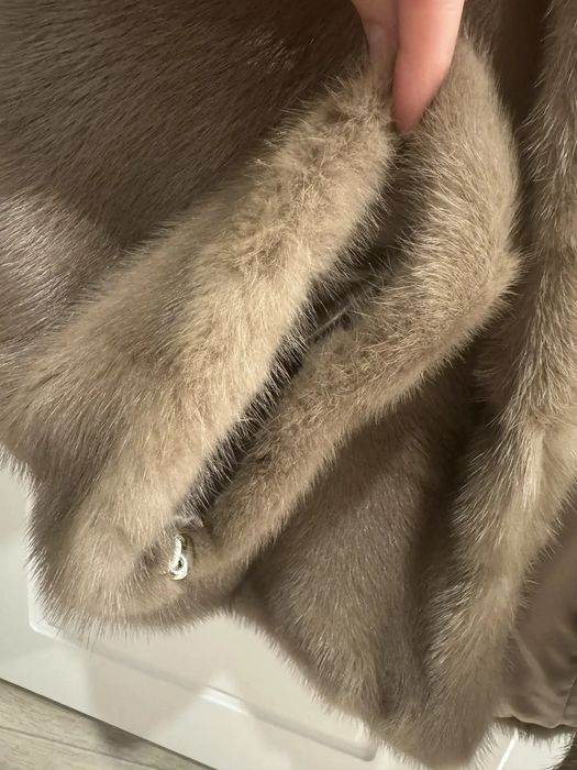 Шуба норковая,  светлая