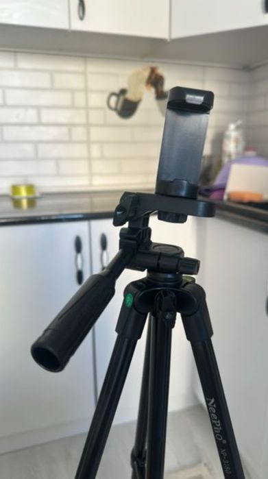 Штатив напольный