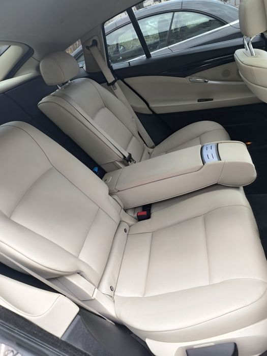 Кожен салон за БМВ Ф07