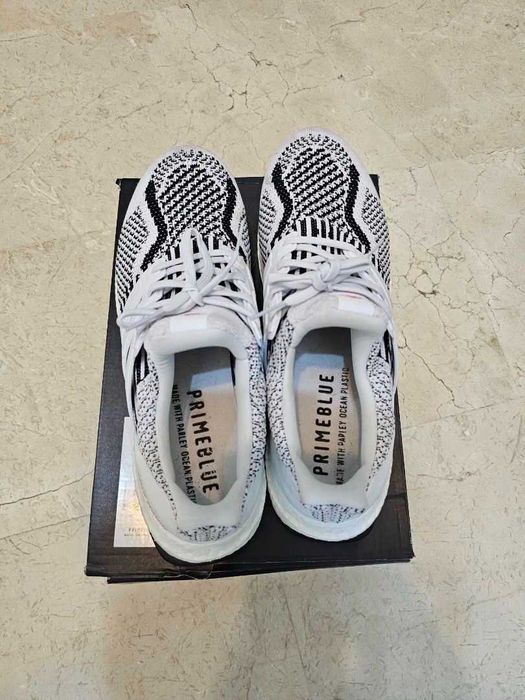 Оригинални маратонки * ADIDAS ULTRABOOST DNA * EU41 1/3