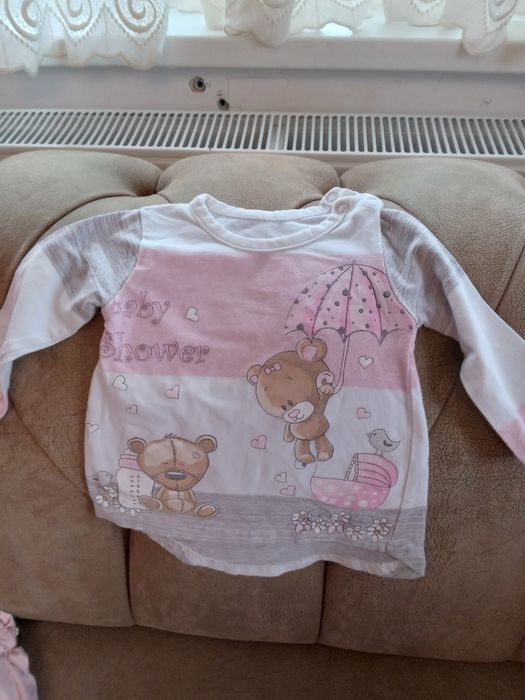 Бебешки блузки и комплекти