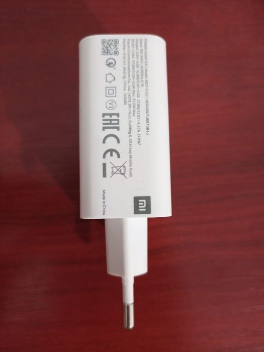 Huawei 10W блок и Xiaomi 27W