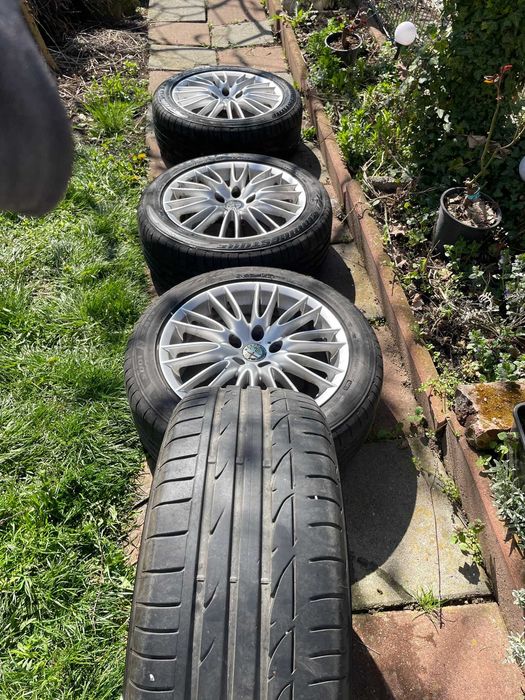 Jante cu cauciucuri r 17 alfa Romeo 159