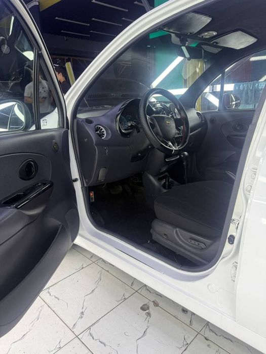 Matiz Avtomat sotiladi
