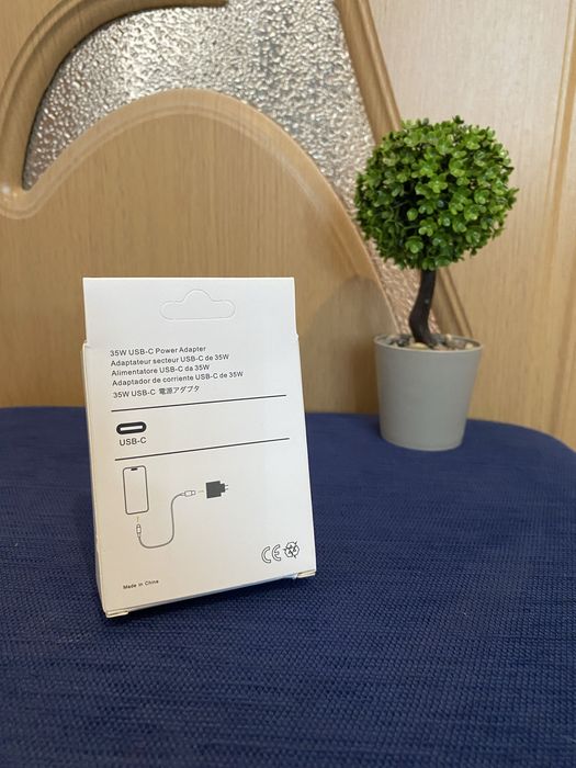 Încărcător USB-C 35W Power Adapter alb – pentru iPhone 17 (NOU)