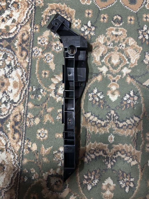 Крепление бампера переднего лексус ес300