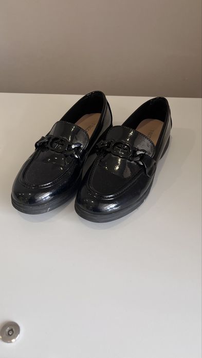 Лоферы на девочку размер 36