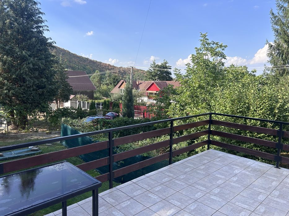 Casă S+P+M Tocile, Sadu