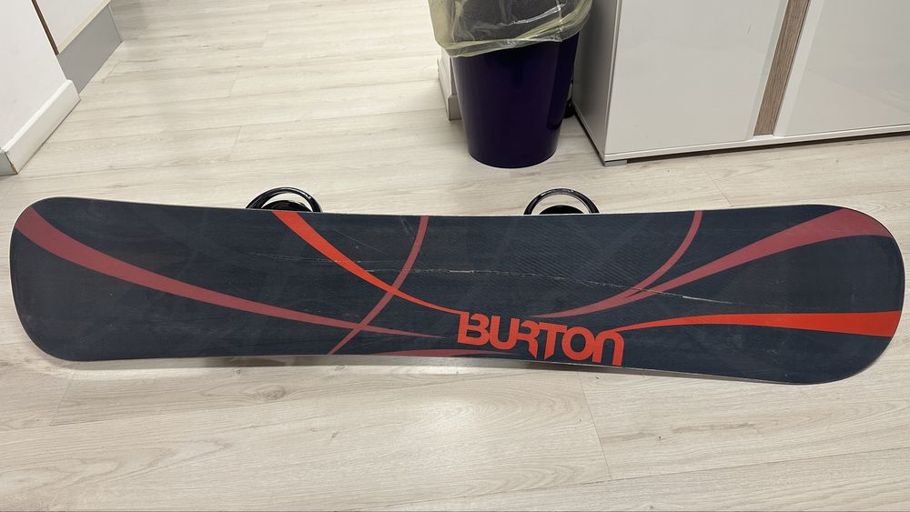 SET SnowBoard Burton T6 de 159cm + legaturi + boots