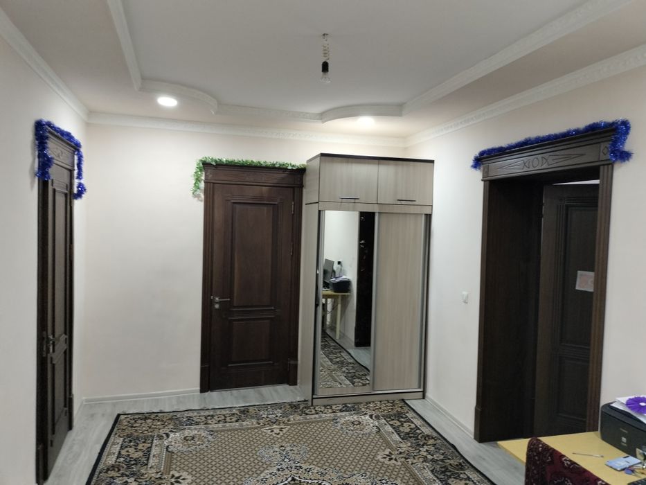 Нокис каласы Гоне кала 120 автобаза касында 6 сотик жер жай сатылады,