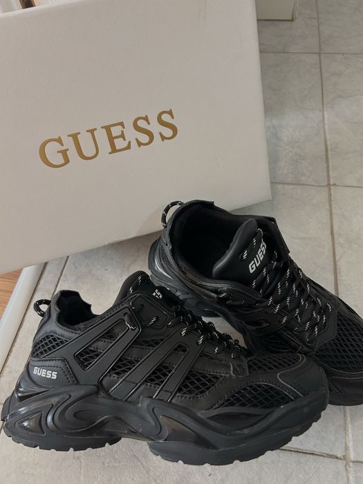 Guess  Сникърси Belluna