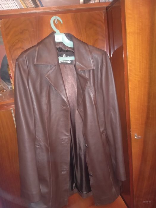 Haină din piele 100%