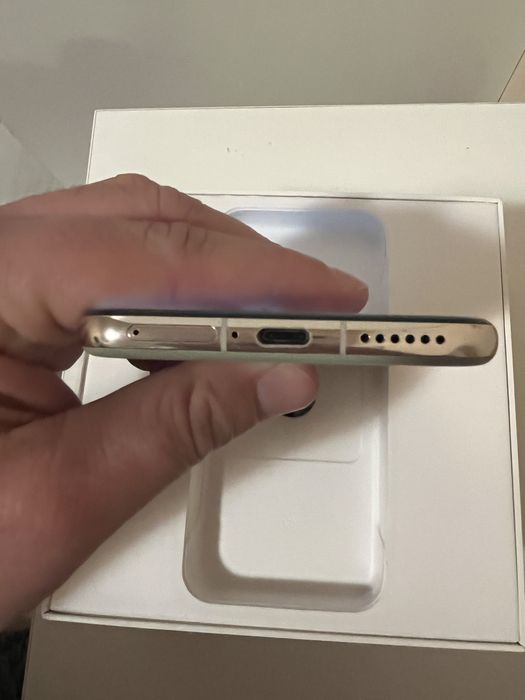 Huawei Pura 70 ultra 512gb 100% bat