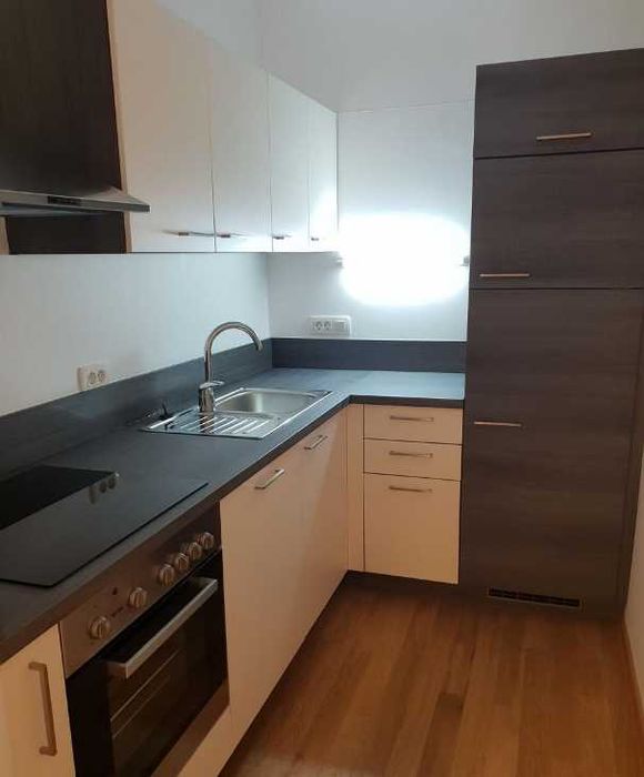 Дава се под наем Тристаен апартамент в Пловдив, Каменица 1 - 110 кв.м за 359.04 € - Снимка #5