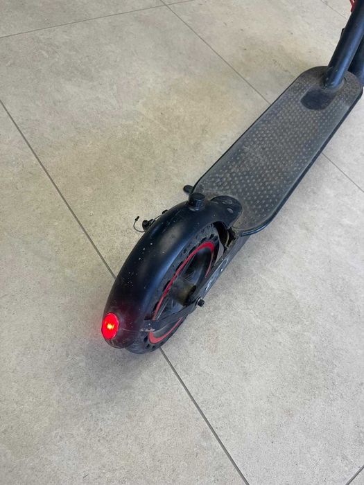 Trotineta electrica xiaomi m365 2