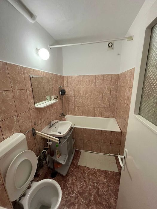 apartament de inchiriat