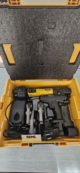 REMS mini 14.4v 22kN sertizare