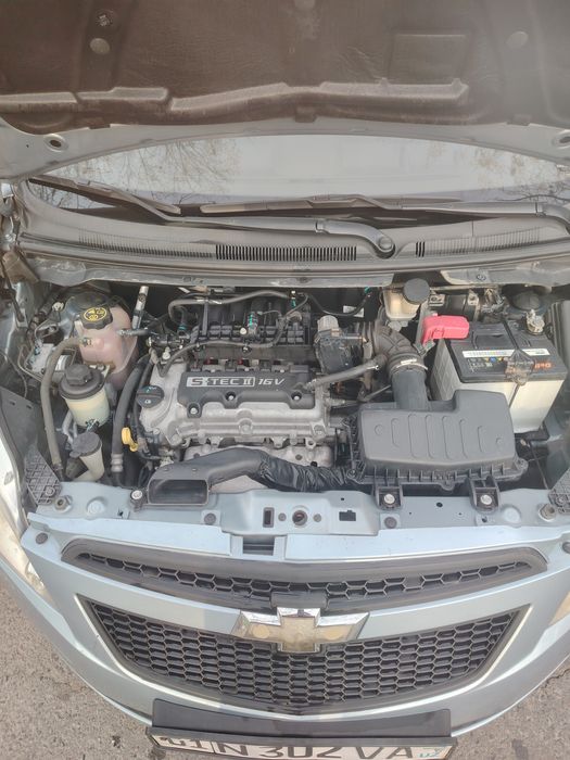 Продаётся Спарк - 2015 года, мотор 5500 оканчательно 1.25