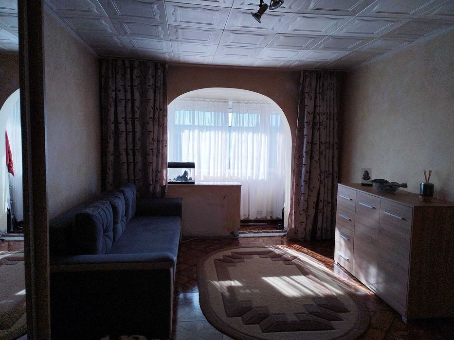 Vand-schimb apartament 4 camere Tractorul Brasov