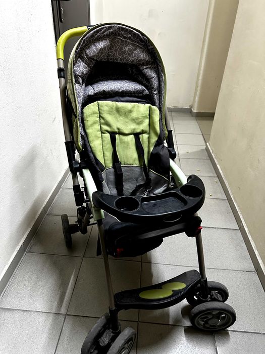 детская коляска в нормальном состоянии